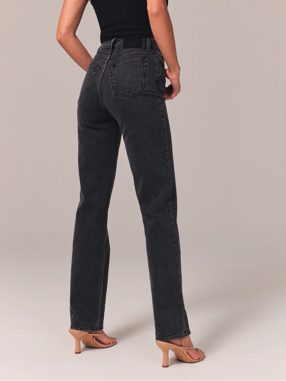 A&F Curve Love Ultra High Rise 90s Straight Jean